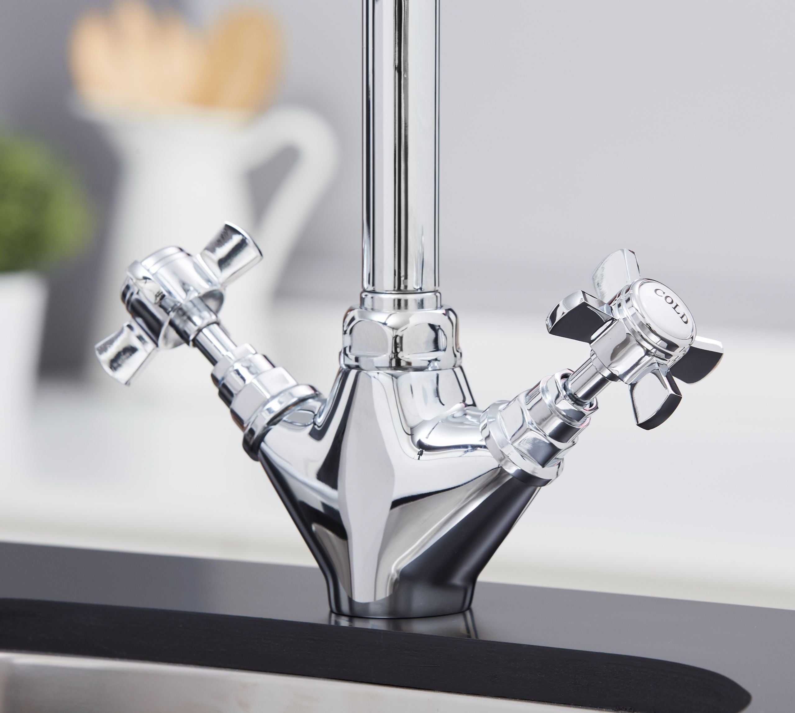 Colonial Twin Handle Mono Bloc tap - Chrome