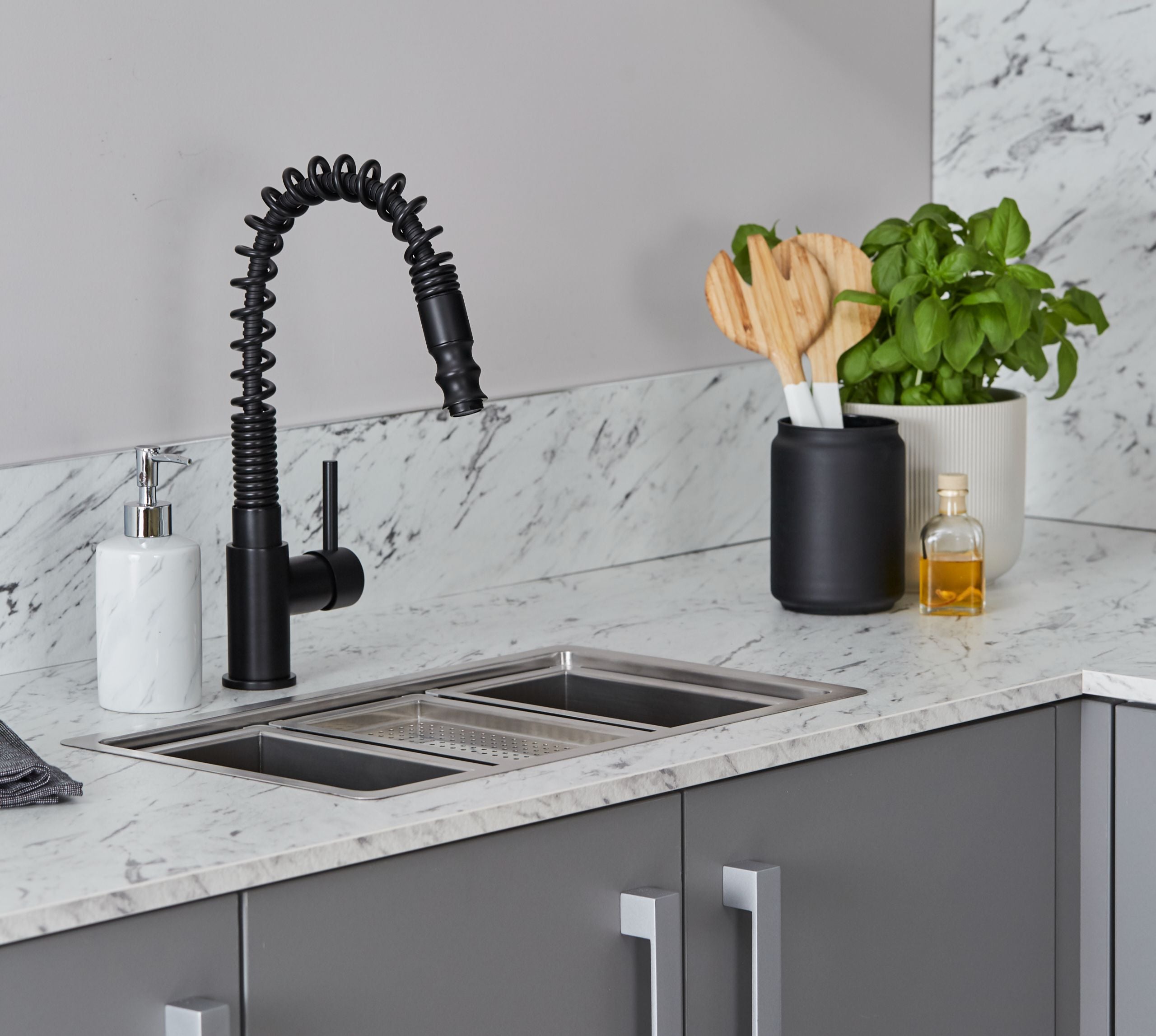 Durham Single Lever Flexi Swan Neck Mono Bloc Tap - Matt Black