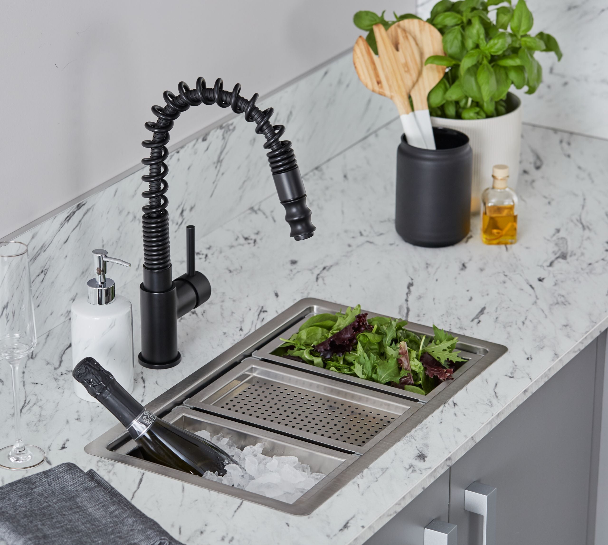 Durham Single Lever Flexi Swan Neck Mono Bloc Tap - Matt Black