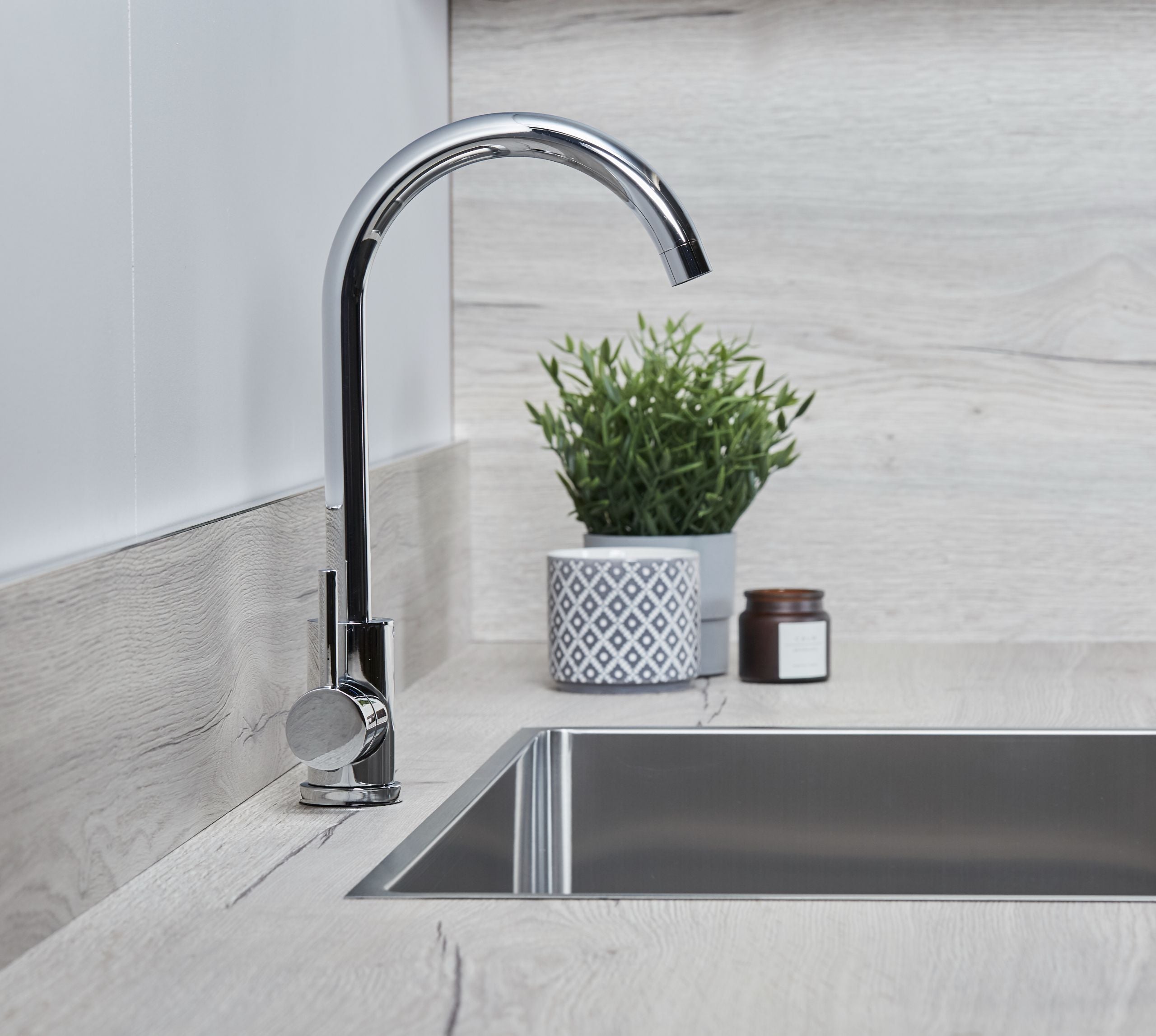 Elera Single Lever Swan Neck Mono Bloc Tap - Chrome