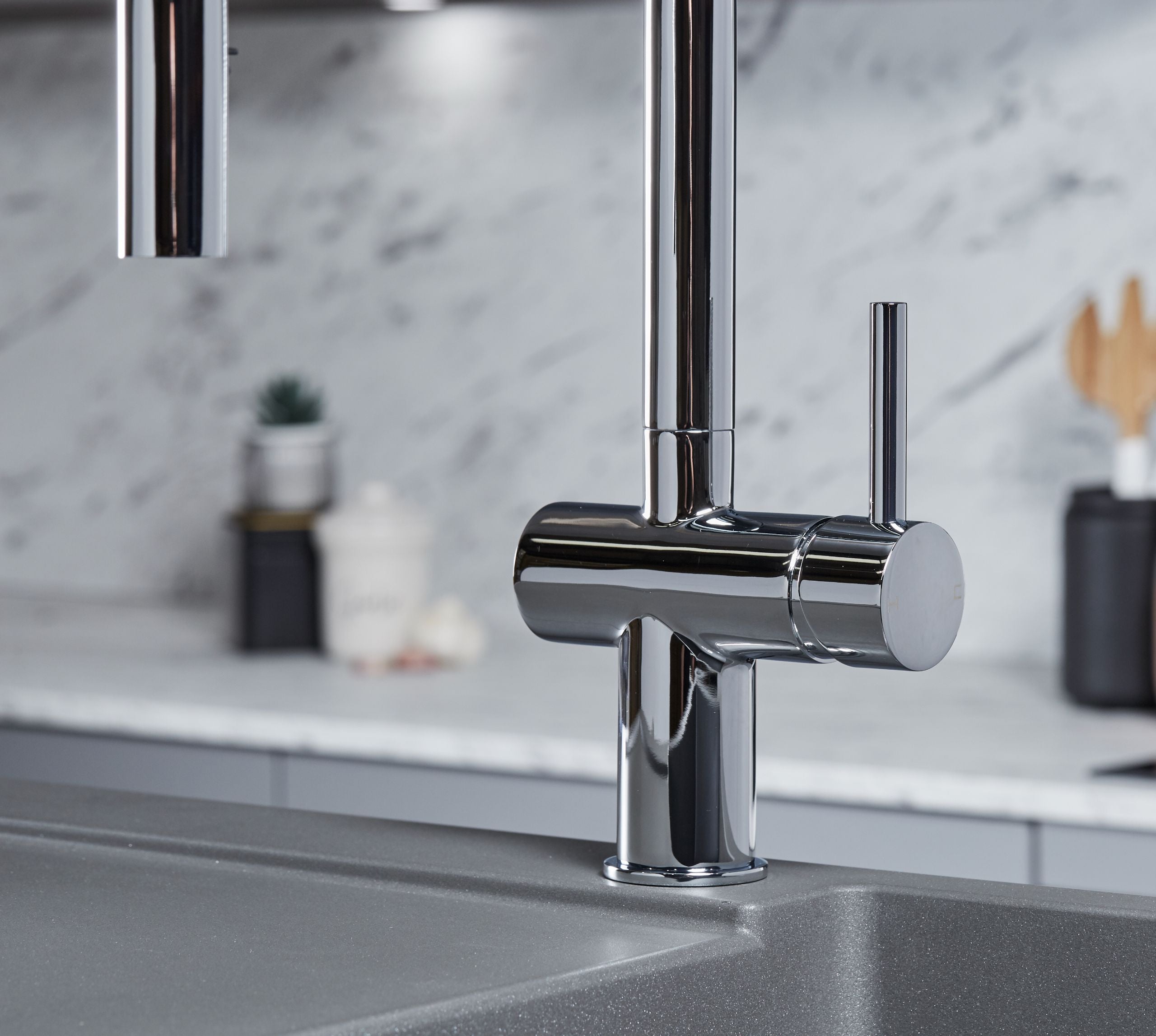Rievaulx Pull out Tap - Chrome