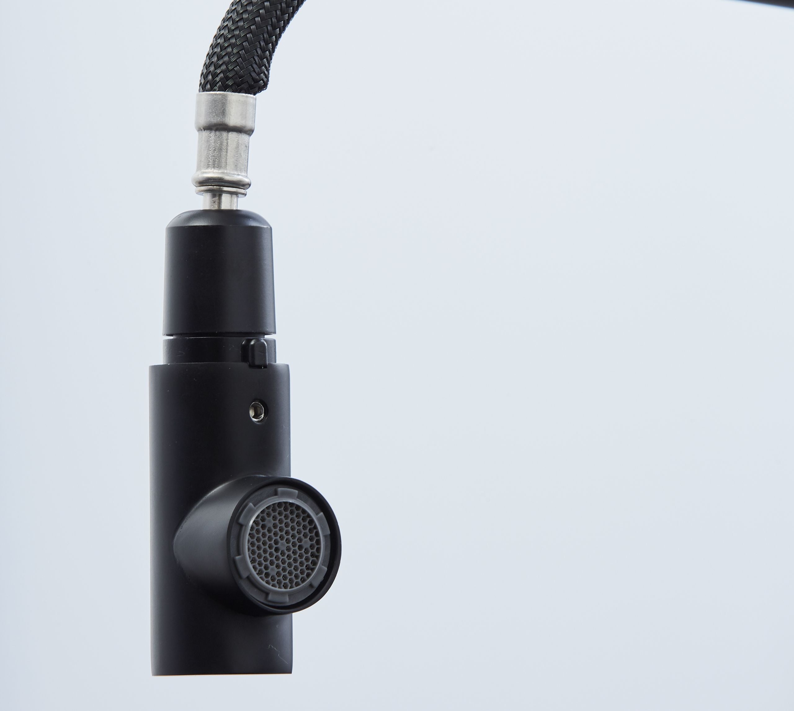 Ingleton L shaped Single Lever Handle Pull Out - Matt Black