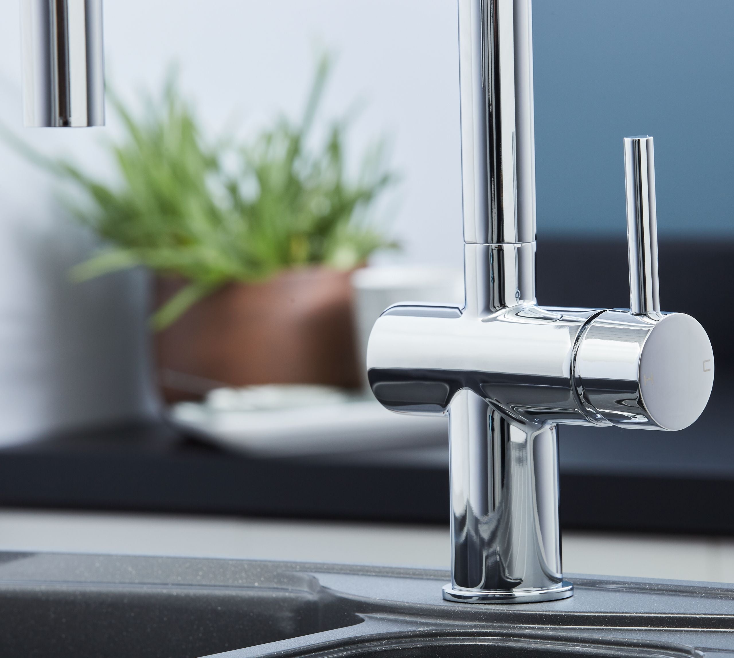 Rievaulx Pull out Tap - Chrome