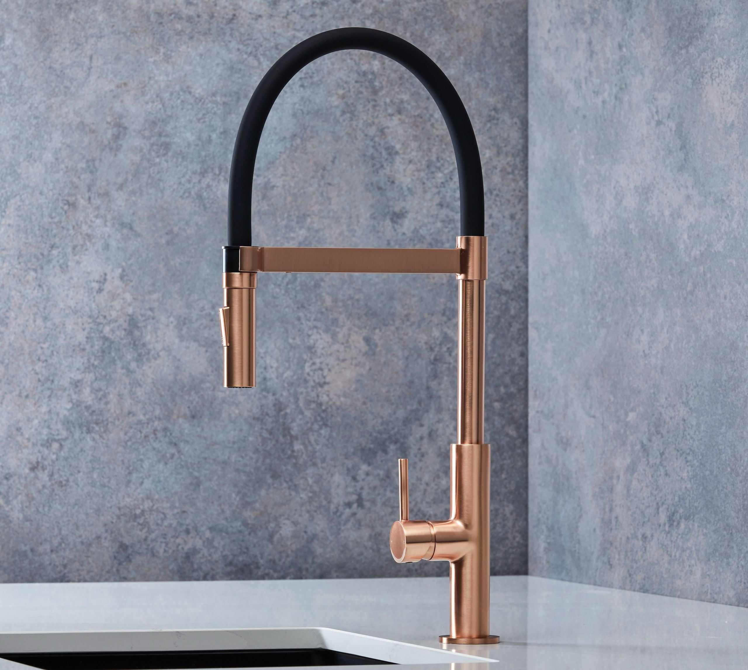 Malham Flexi Pull Down, Dual lever tap
- Rose Gold