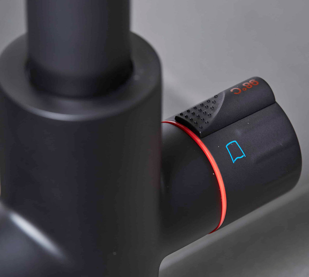 Platinum 4-in-1 Pull-Out: Swan Neck - Matt Black