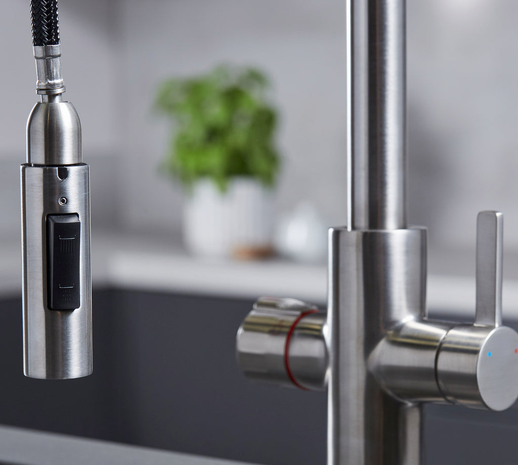 Platinum 4-in-1 Pull-Out: Swan Neck - Brushed Nickel