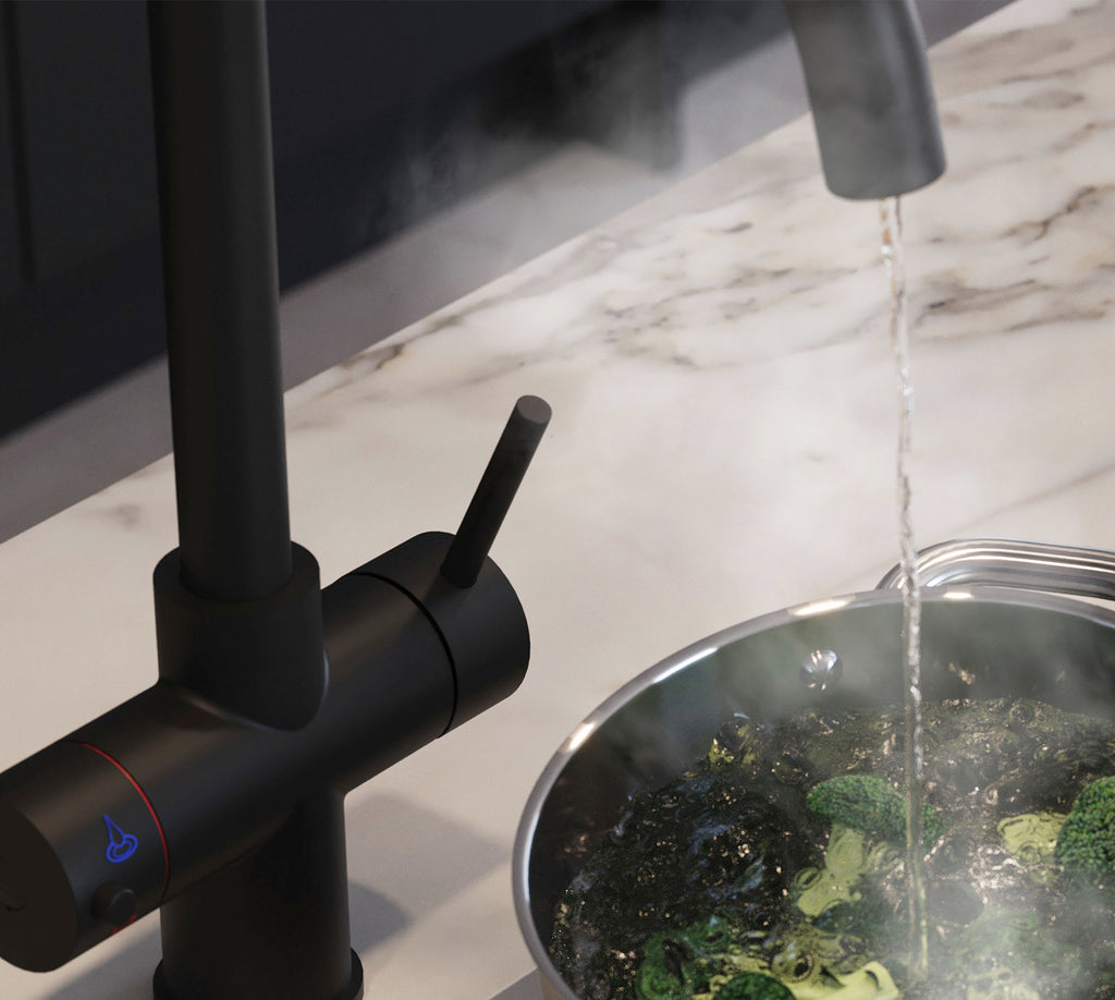 Quantum 4-in-1: Swan Neck - Matt Black