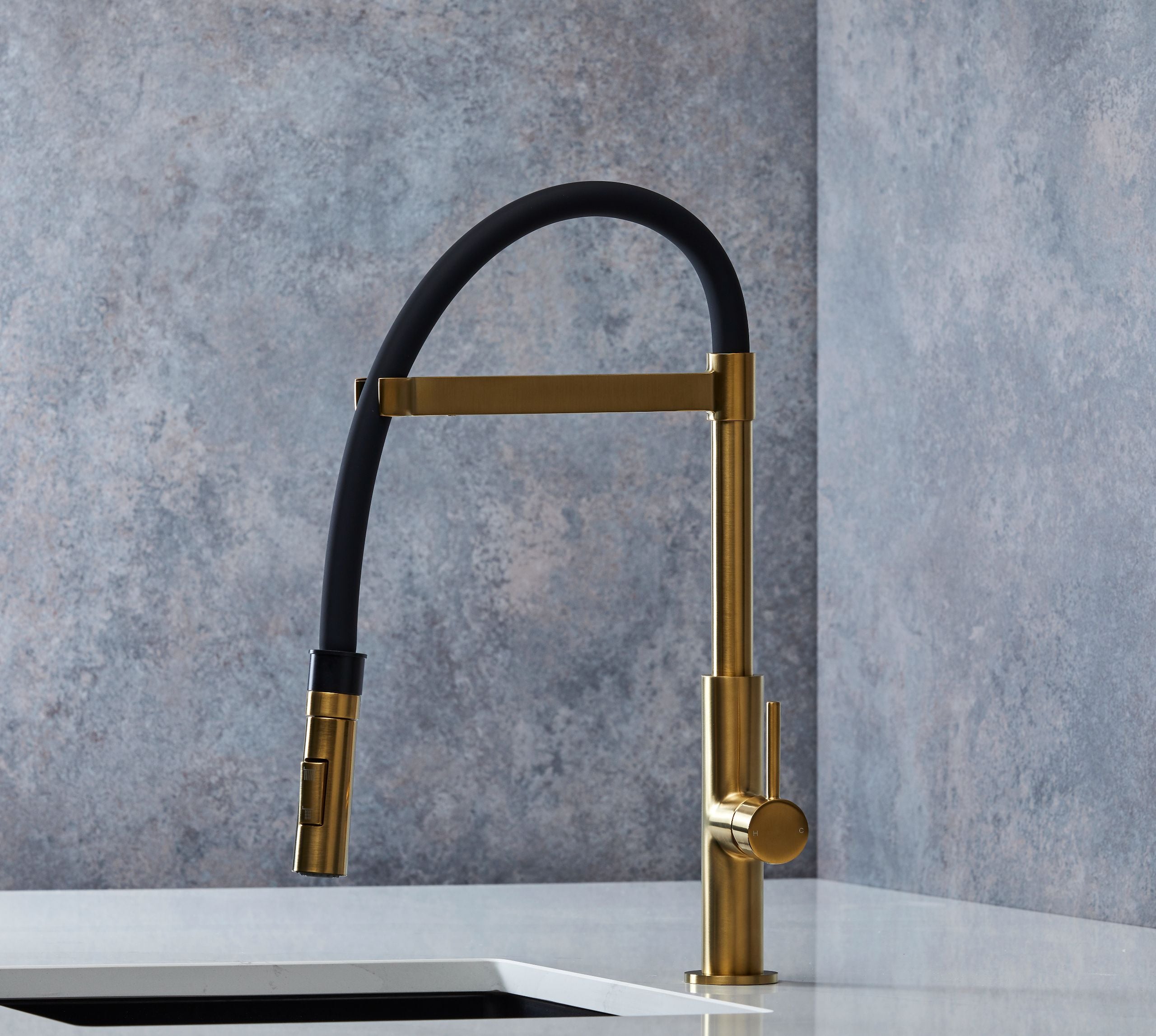 Malham Flexi Pull Down, Dual lever tap
- Brushed Brass