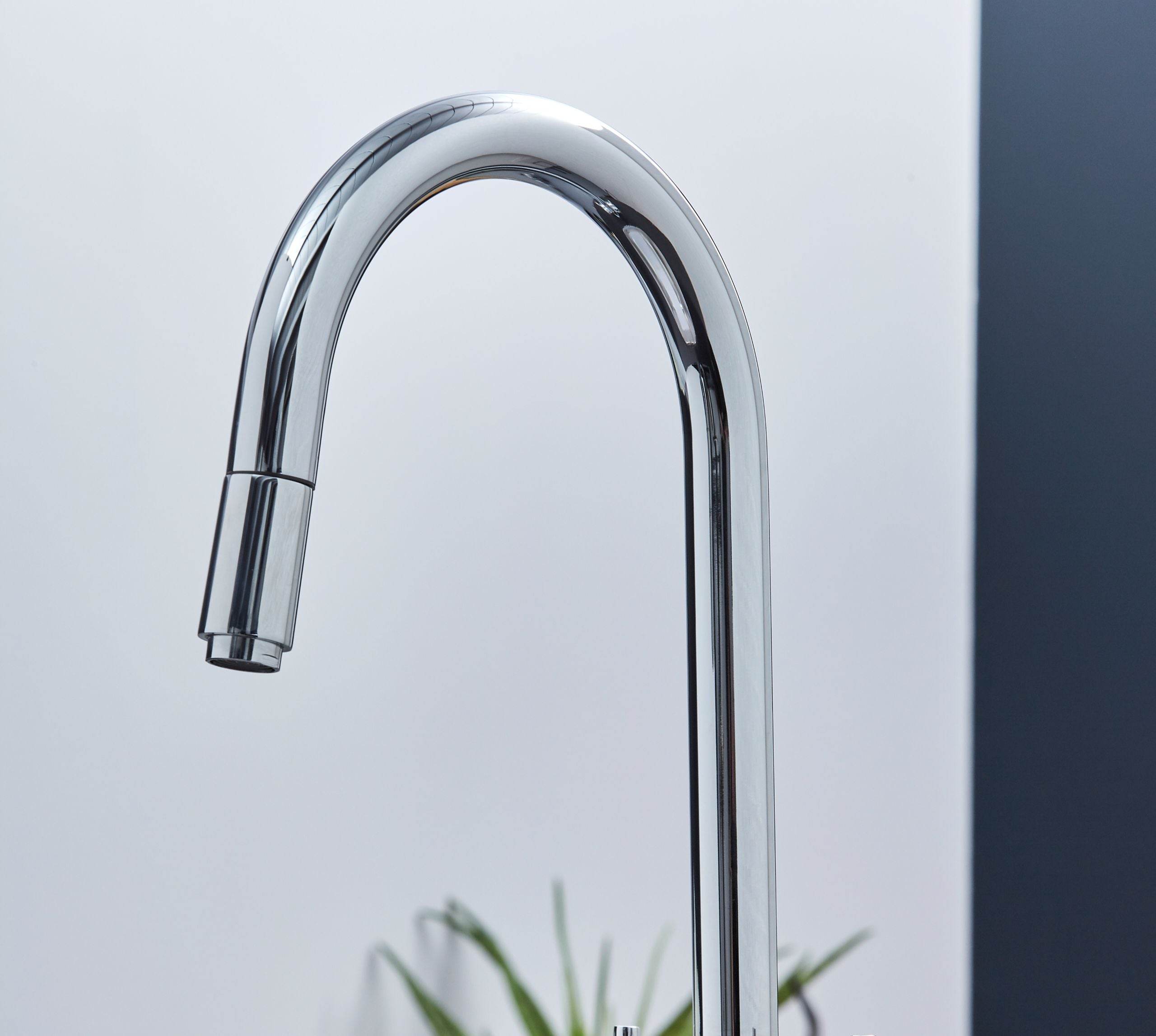 Shannon - Pull Out Twin Handle Swan Neck Mono Bloc Tap - Chrome