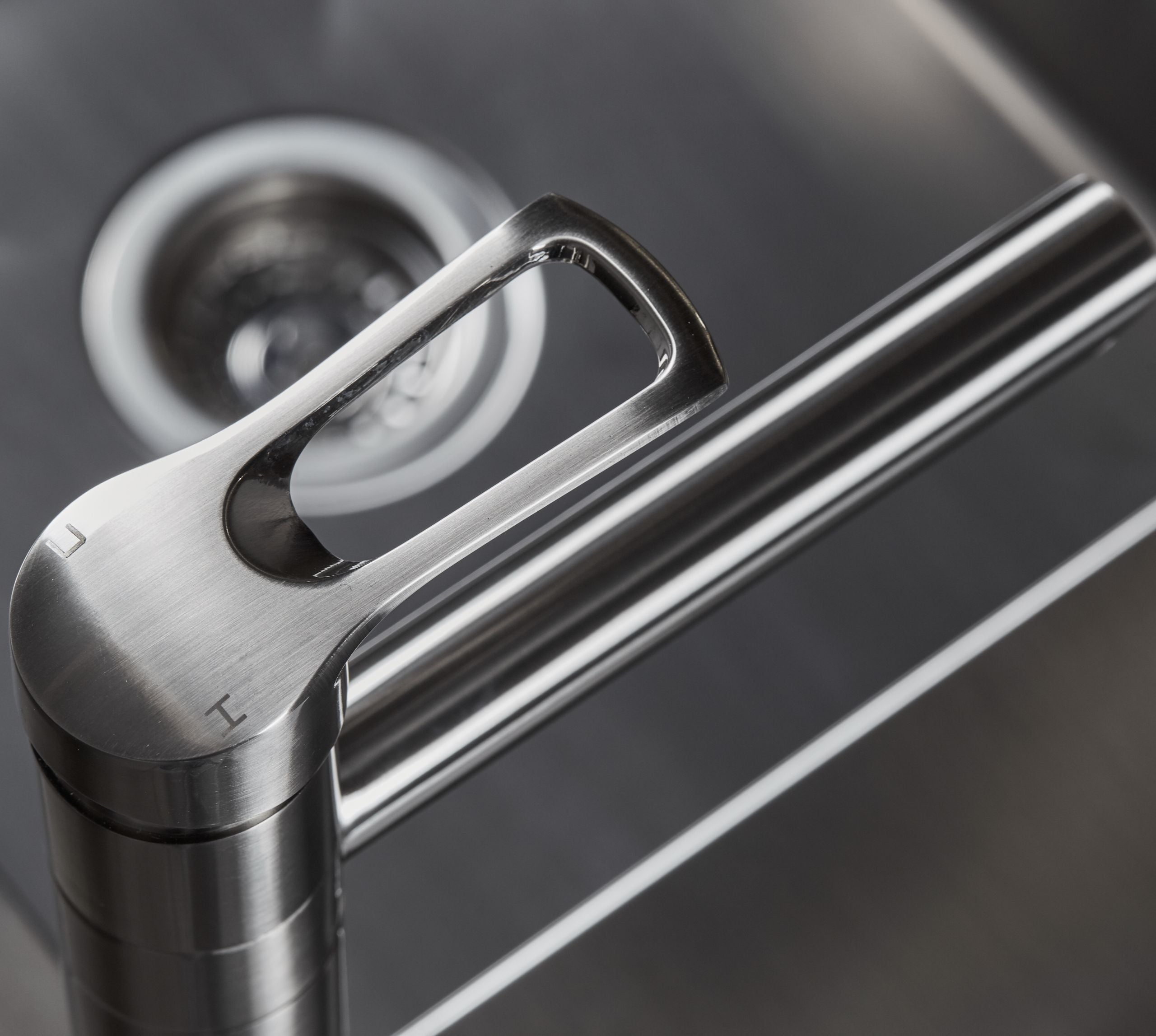 Aysgarth Mono Bloc Single Top Lever, Round Body Tap - Brushed Nickel