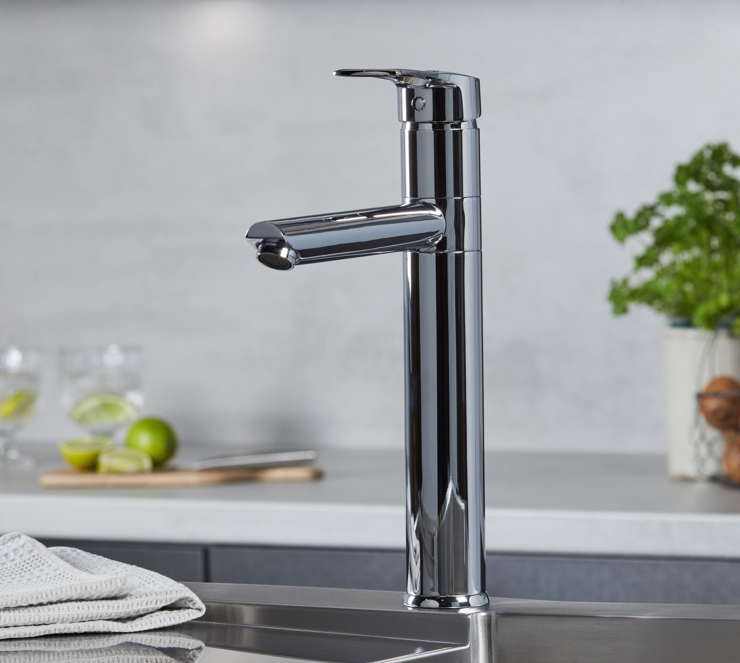 Aysgarth Mono Bloc Single Top Lever, Round Body Tap - Chrome